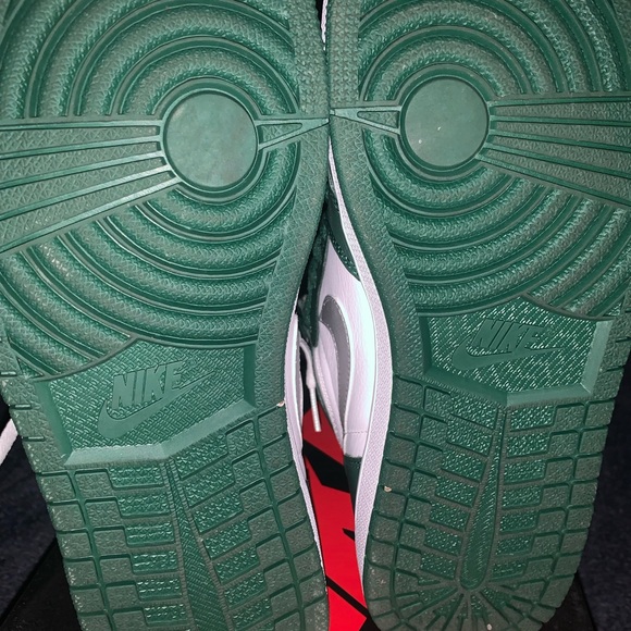 Air Jordan retro high OG size 8 1/2 - Picture 5 of 7